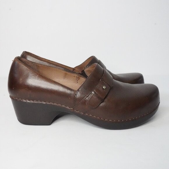 Dansko, Leather Tenley Clog Slip-on Shoes, Brown - Picture 4 of 9
